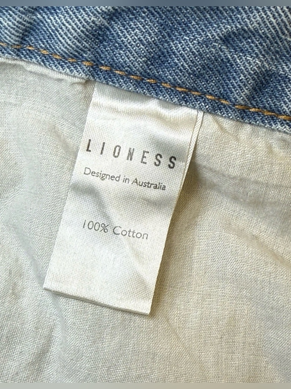 LIONESS Baggy Wide Leg Jeans Faded Denim Size XL 34x35 Ankle Slit Australian - Picture 9 of 9